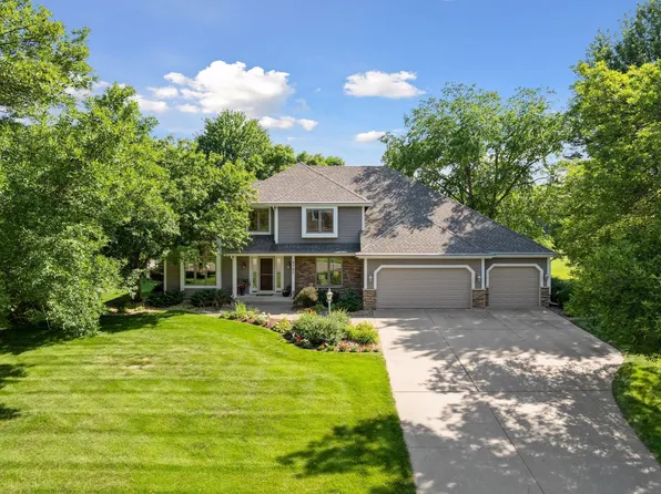 9741 Wellington Rdg, Woodbury, MN 55125