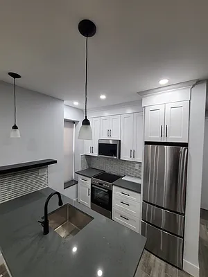 Rented by Bouklis Group | media 15