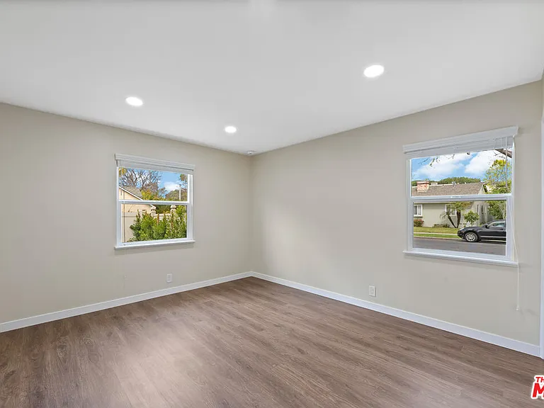 3101 Purdue Ave — Photo 11