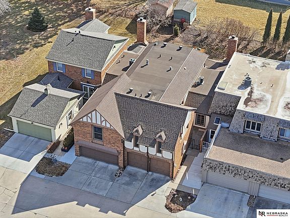 2nd image of 7501 Oldpost Rd #3