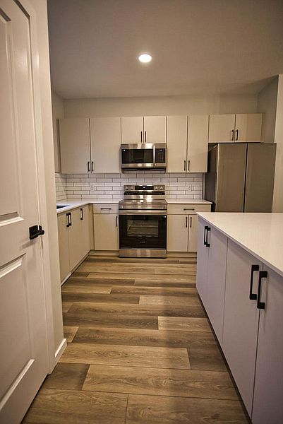 Spruce Grove House for rent - 3 Bedrooms — photo 7