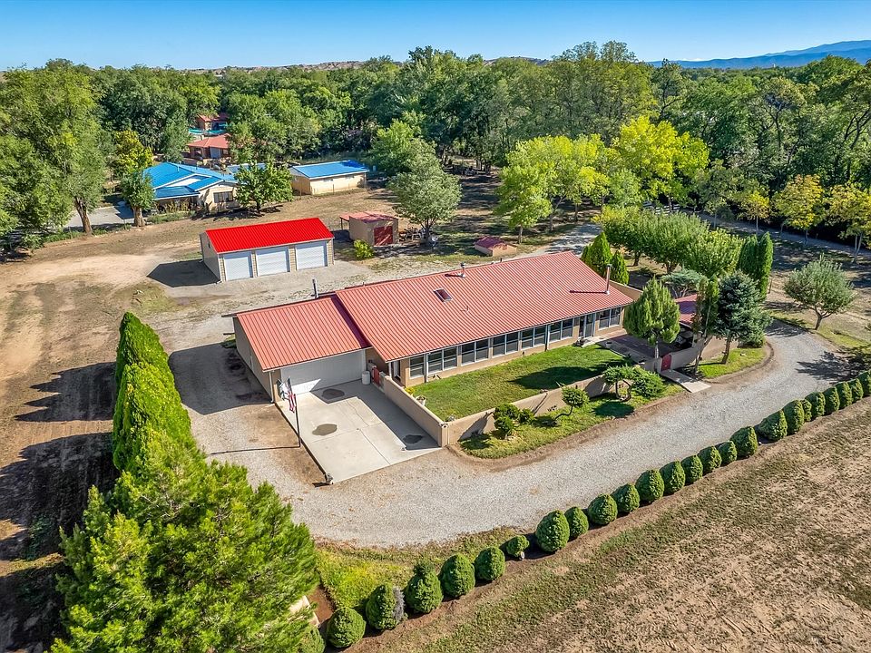 1st image of 27&31 33 Bouquet Ln