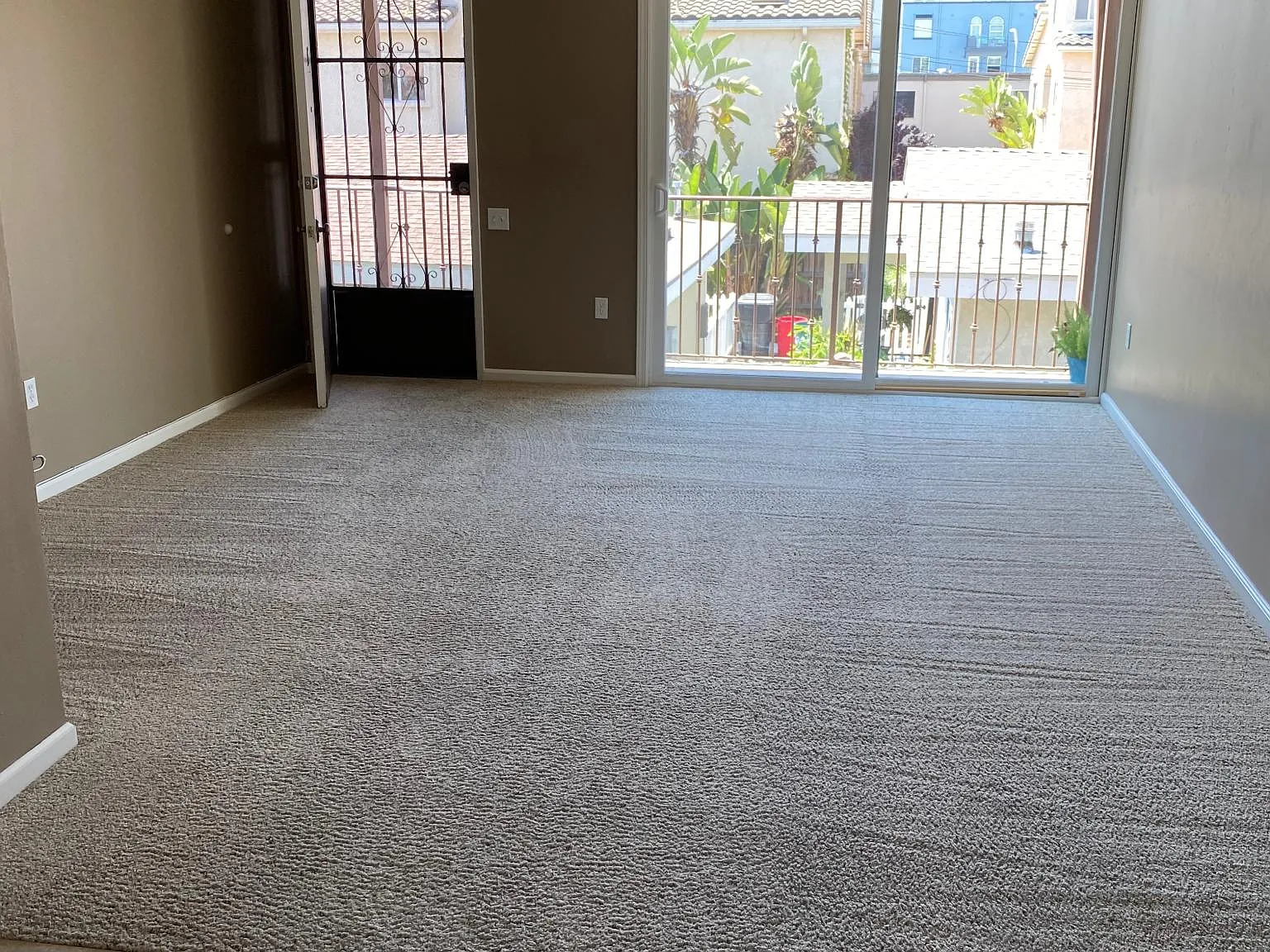2 bed, 810 sqft, $2,495 — Photo 4