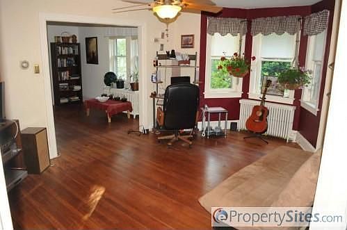 2nd image of 314 Griffen St