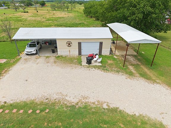 4th image of 6101 Bluebird Ln