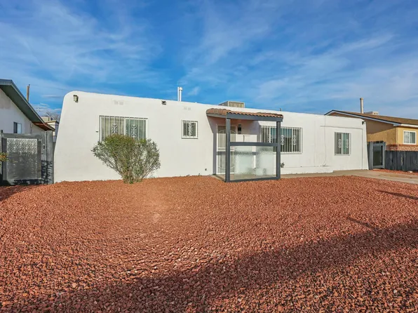 558 Dolores Dr NW, Albuquerque, NM 87105