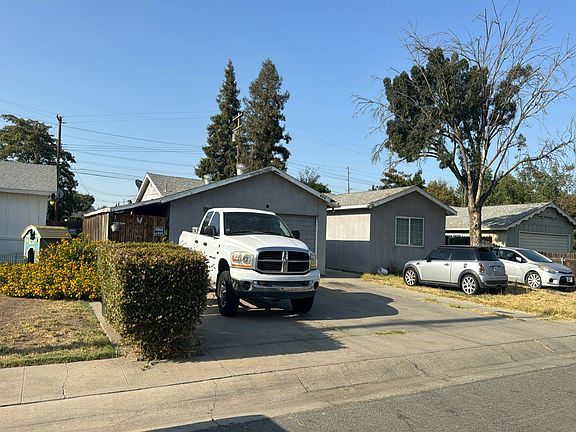 3rd image of 438 W Harter Ave