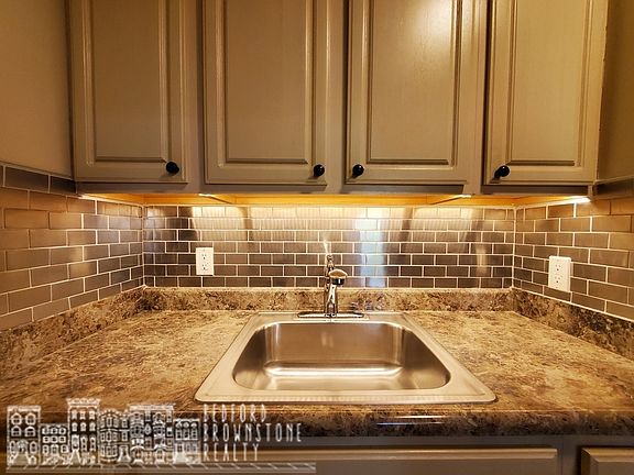5th image of 165A Stuyvesant Ave #B