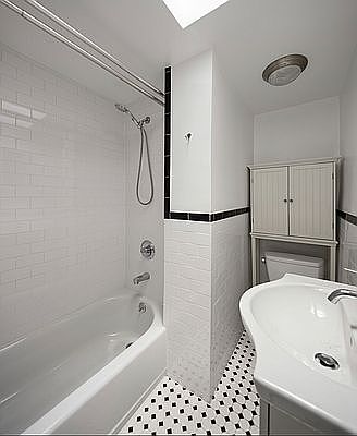 5th image of 155 E 37th St APT 4A