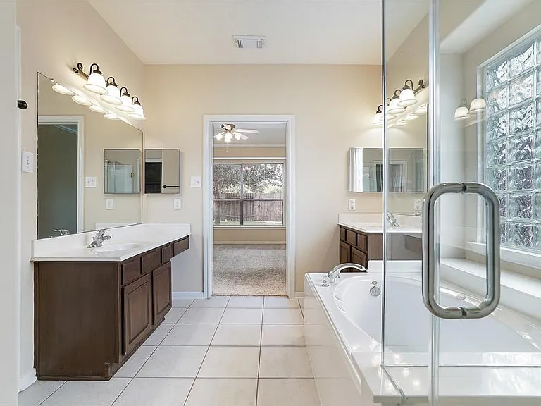 7211 Emerald Run Ln — Photo 25