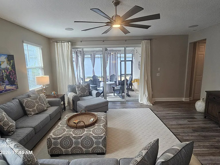21 Los Lagos Blvd — Photo 47