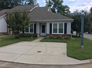 125 Tannin Bark Trl, Yorktown, VA 23692