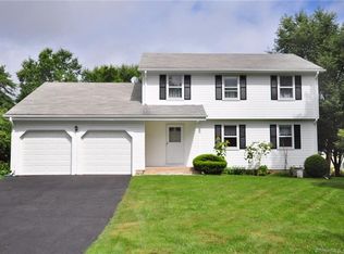 104 Tiffany Dr, Windsor, CT 06095