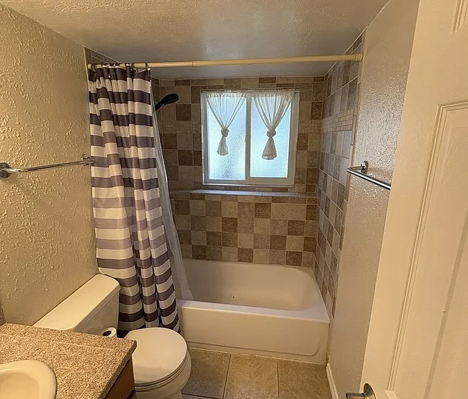 8449 W 91st Pl — Photo 16