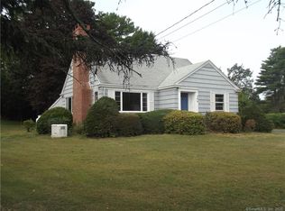 286 River Rd, Pawcatuck, CT 06379