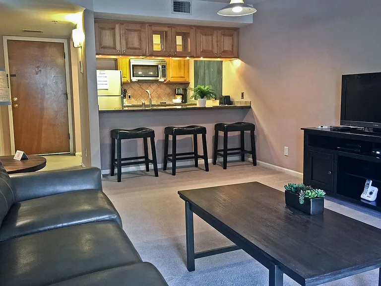2727 Folsom St #310 — Photo 3