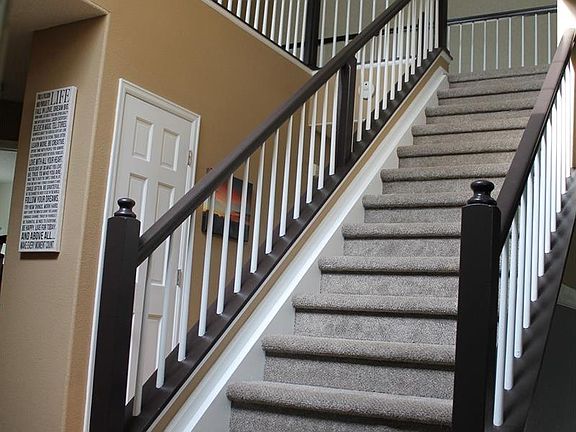 3rd image of 9954 Silver Maple Way