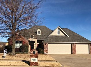 7508 E Fort Worth Pl, Broken Arrow, OK 74014