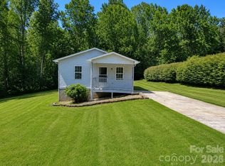 4843 Mayfield Dr, Granite Falls, NC 28630