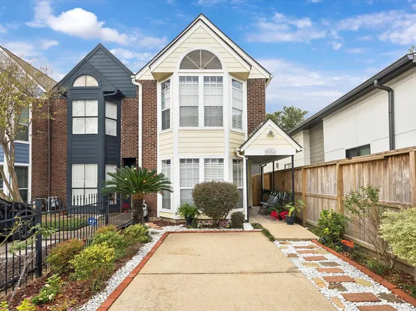 926 Rutland St, Houston, TX 77008