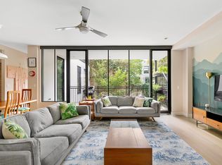 56 S 3rd St #2B, Brooklyn, NY 11249