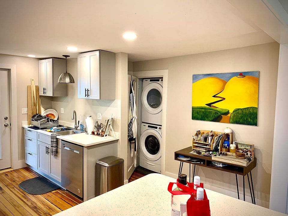 Kitchen and Laundry