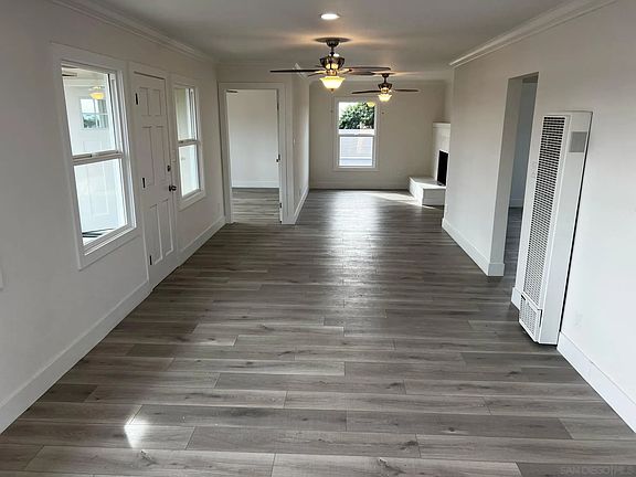 4th image of 2444 Fairmount Ave