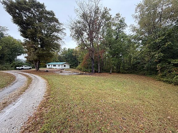 3rd image of 10881 N Private Road 370 E