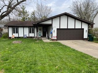 1070 Valley View Ct, Decatur, IL 62522