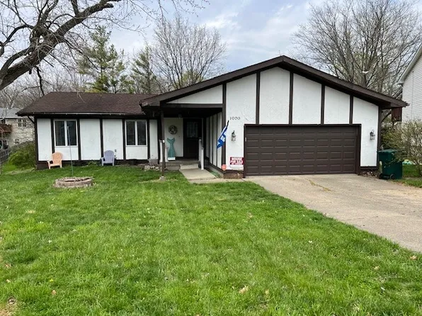 1070 Valley View Ct, Decatur, IL 62522