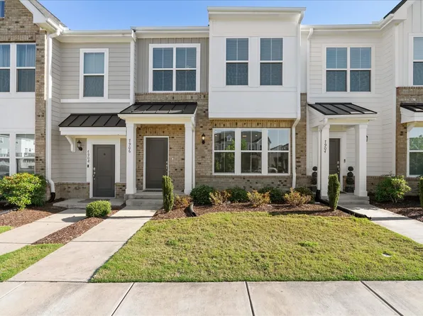 7906 Flatrock Park Dr, Knightdale, NC 27545