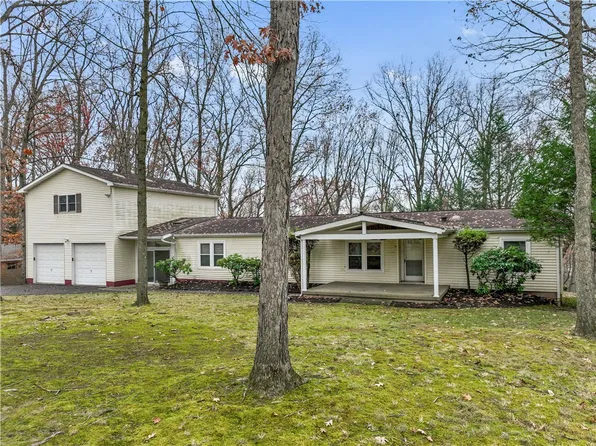 1208 Gringo Clinton Rd, Aliquippa, PA 15001