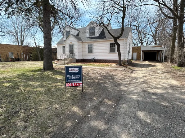 1103 State St N, Waseca, MN 56093