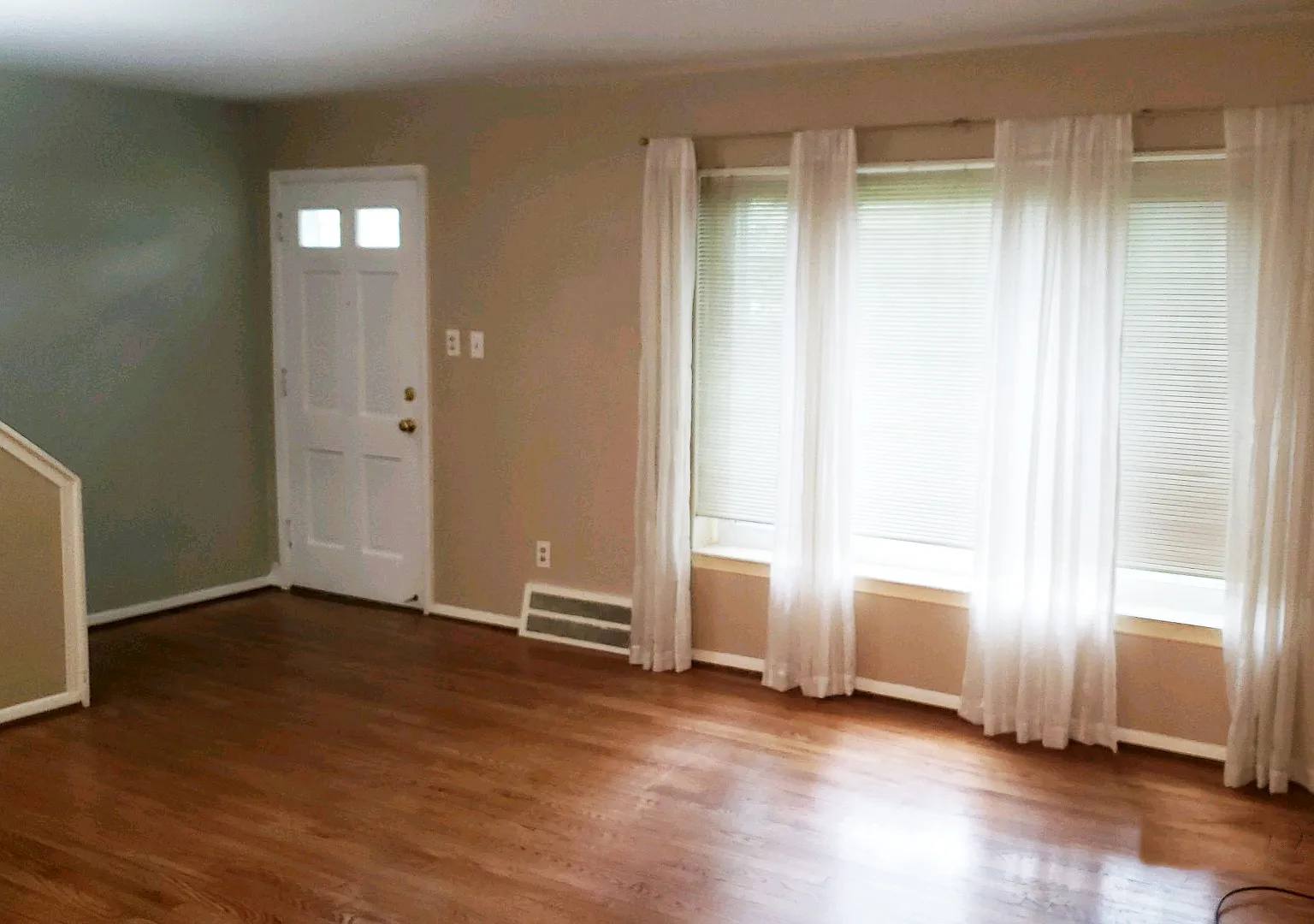 22833 Lakeshore Drive - 1 — Photo 2