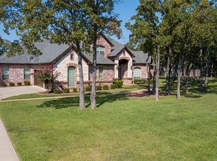 7700 Wooded Acres Trl, Mansfield, TX 76063