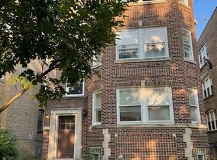 8221 Knox Ave APT 1, Skokie, IL
