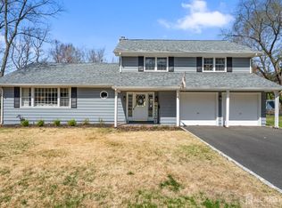 3 Patricia St, East Brunswick, NJ 08816