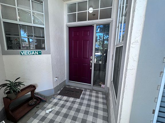 2nd image of 2506 Saint Johns Ln