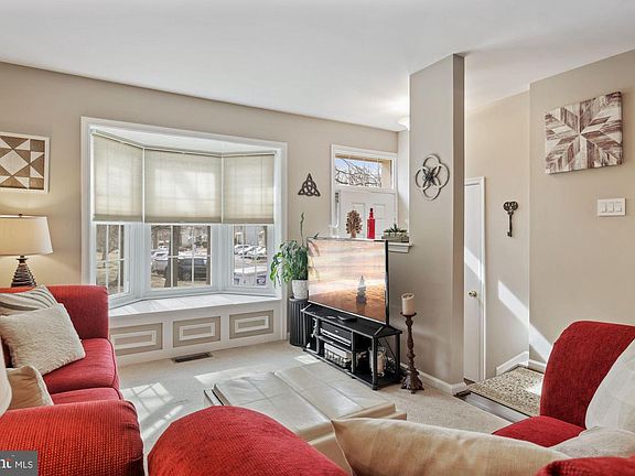 5th image of 3836 Angelton Ct