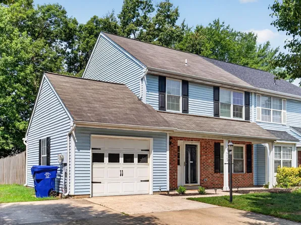 6003 Bobcat Ct, Waldorf, MD 20603