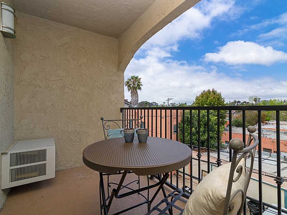4th image of 836 W Pennsylvania Ave APT 308