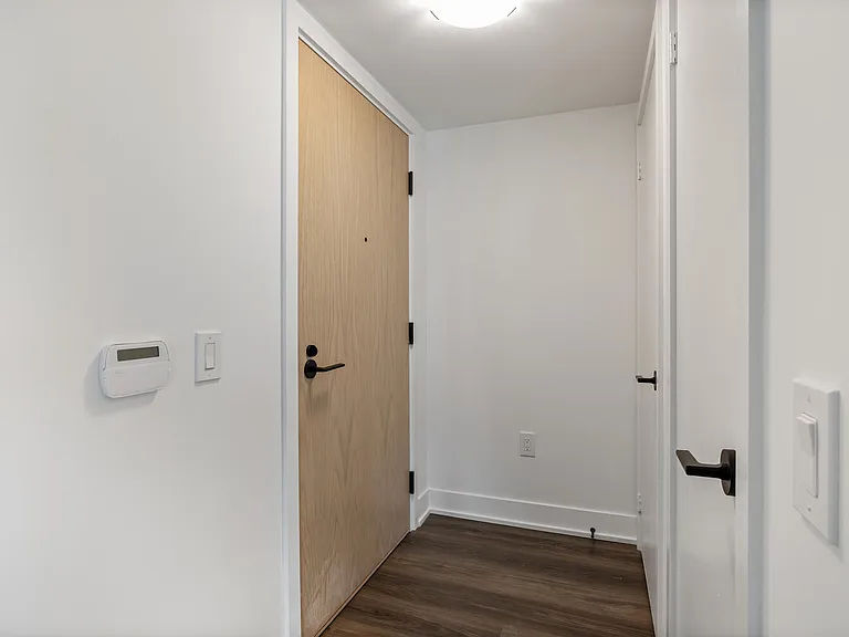 70 George Butchart Dr — Photo 2