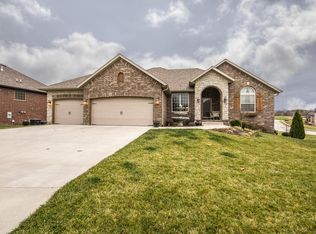 1260 S Rosemoor Dr, Nixa, MO 65714