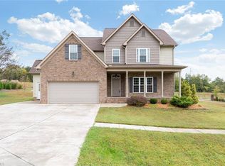 8436 Pheasant Ridge Dr, Colfax, NC 27235