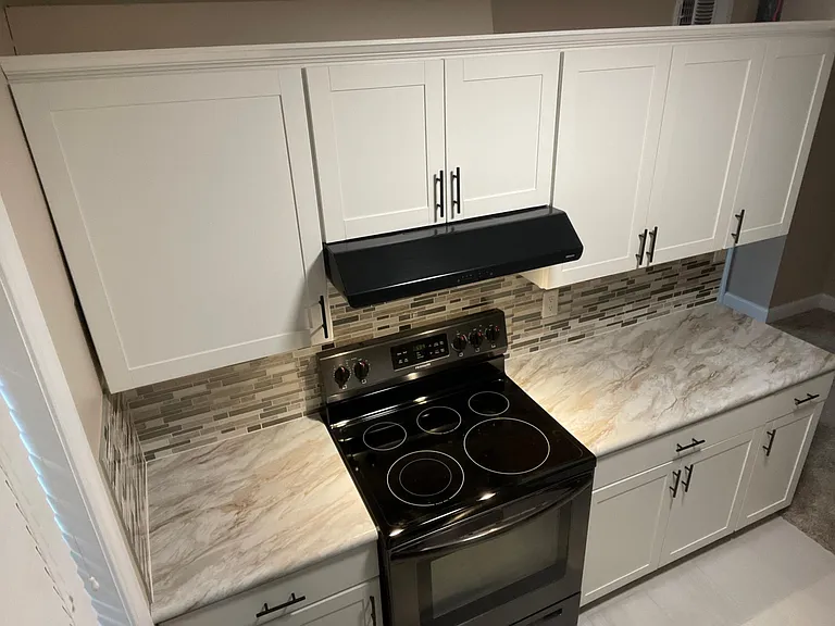 1623 Quarrier St #C — Photo 8