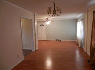 2943 Fairley Rd, Maxton, NC 28364