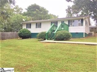 8 Old Fairforest Way, Greenville, SC 29607