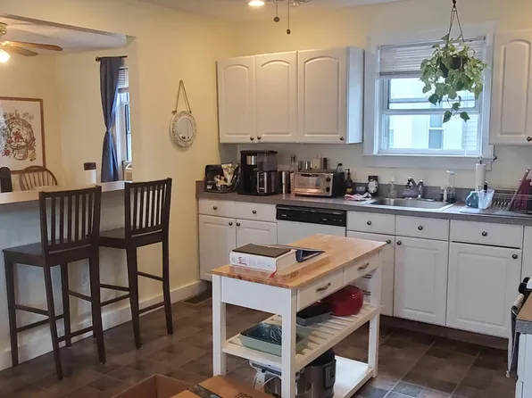 45 Vernon St, Waltham, MA 02453
