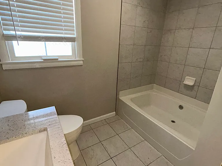 680 El Encino Way — Photo 5