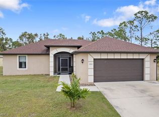 2802 43rd St W, Lehigh Acres, FL 33976